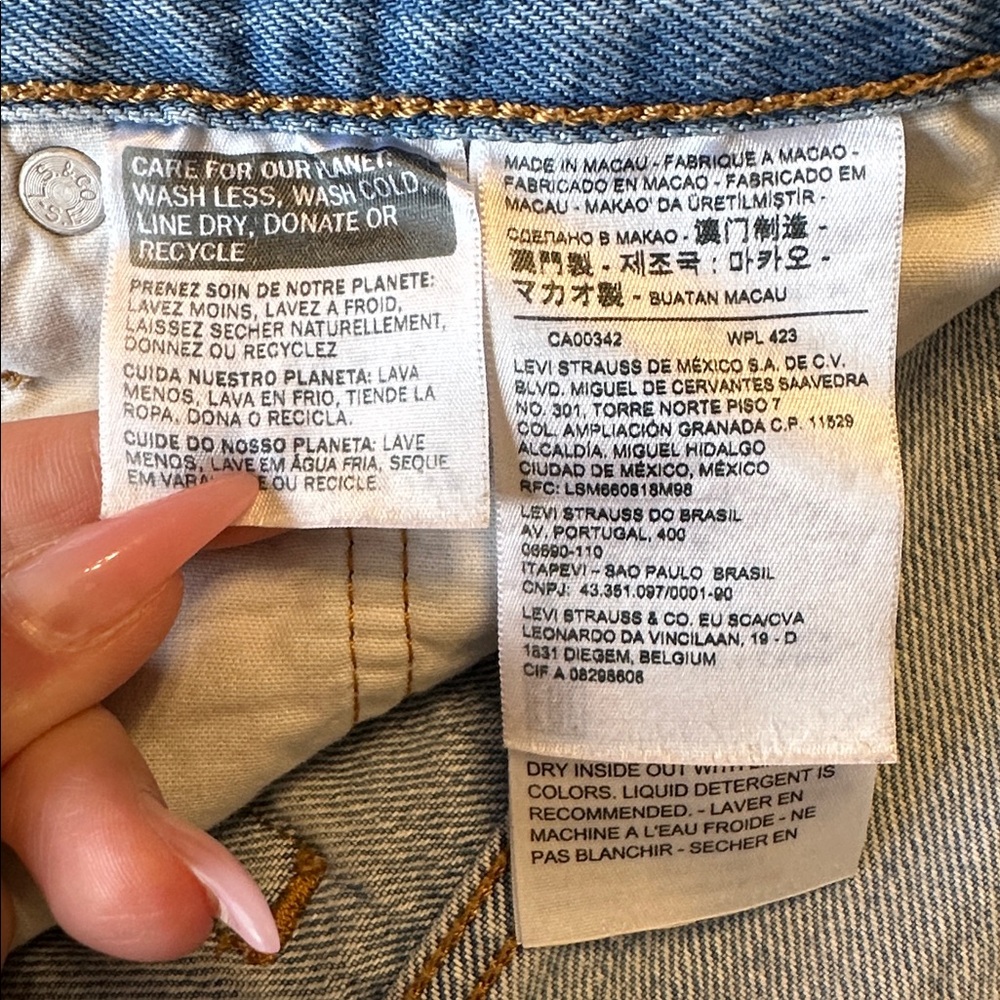 Levi’s 501 Jean Cutoff Shorts 100% Cotton Blue, Size 32 - Picture 11 of 14
